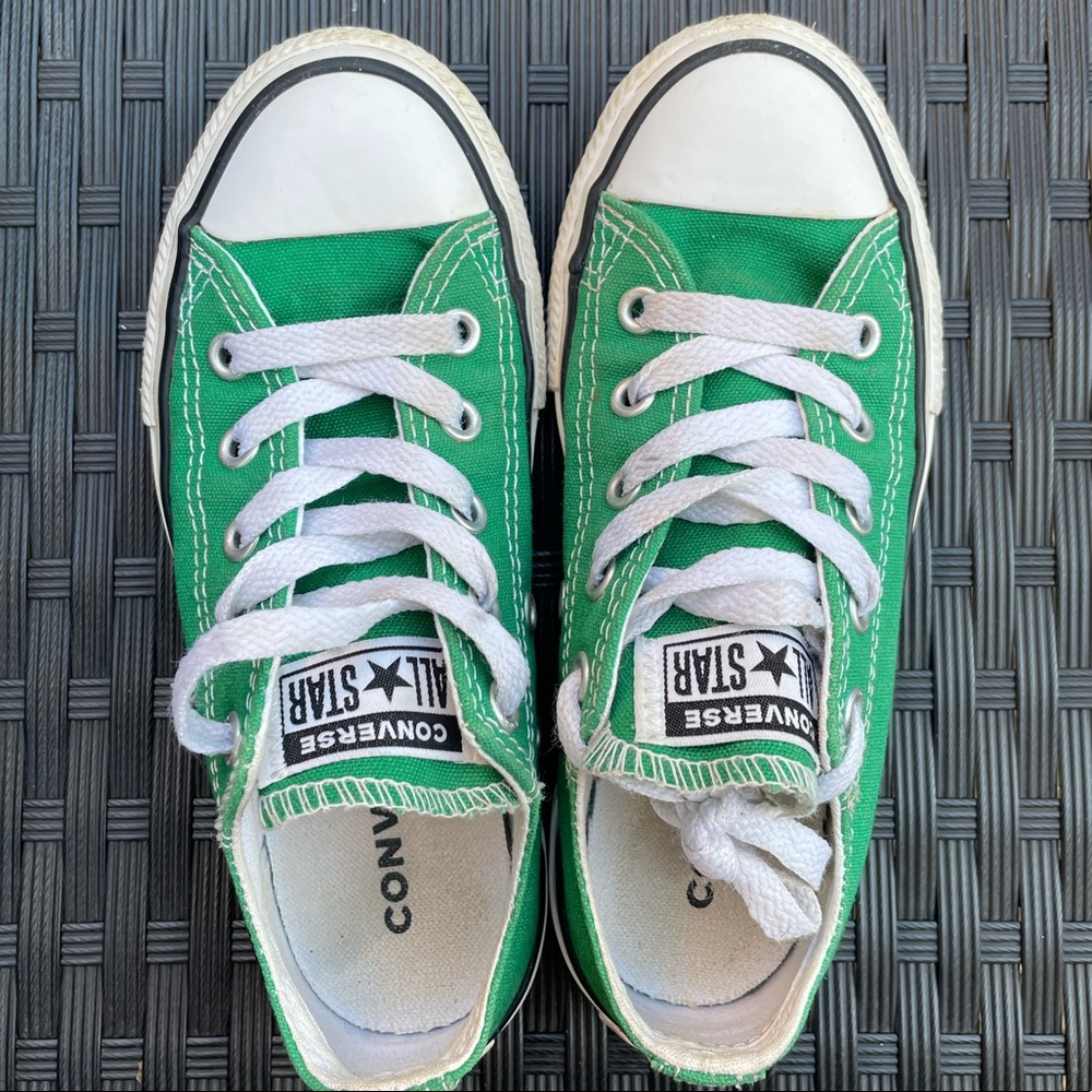 Kids size 13 green converse